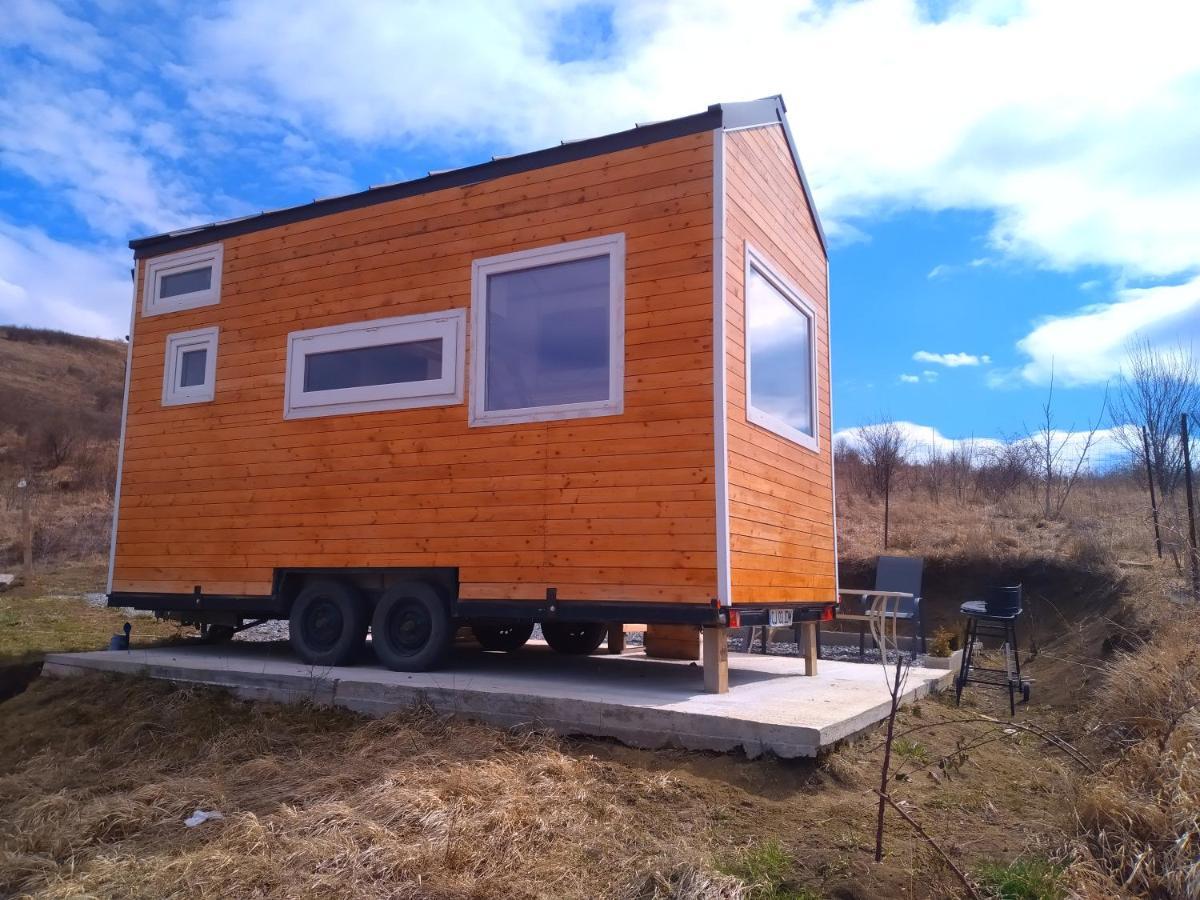 Вилла Tiny House Cluj With Jacuzzi Sinnicoara Экстерьер фото