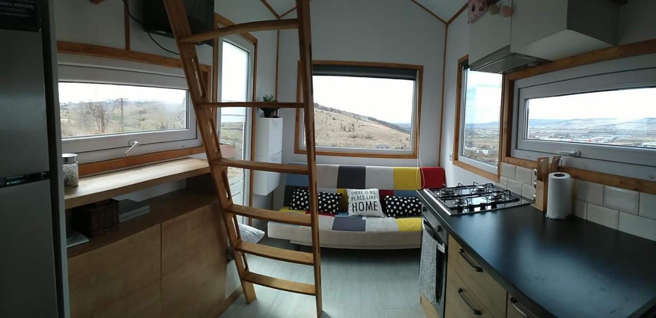 Вилла Tiny House Cluj With Jacuzzi Sinnicoara Экстерьер фото