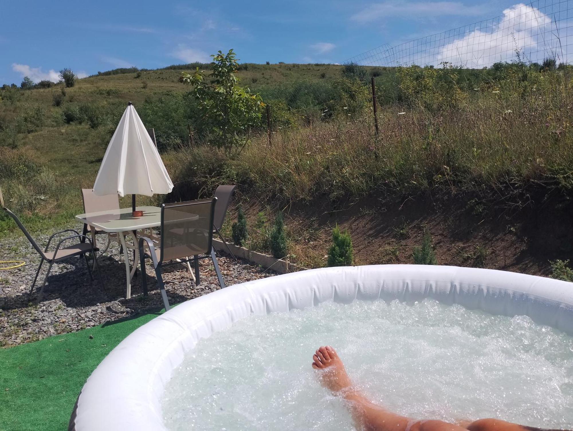 Вилла Tiny House Cluj With Jacuzzi Sinnicoara Экстерьер фото