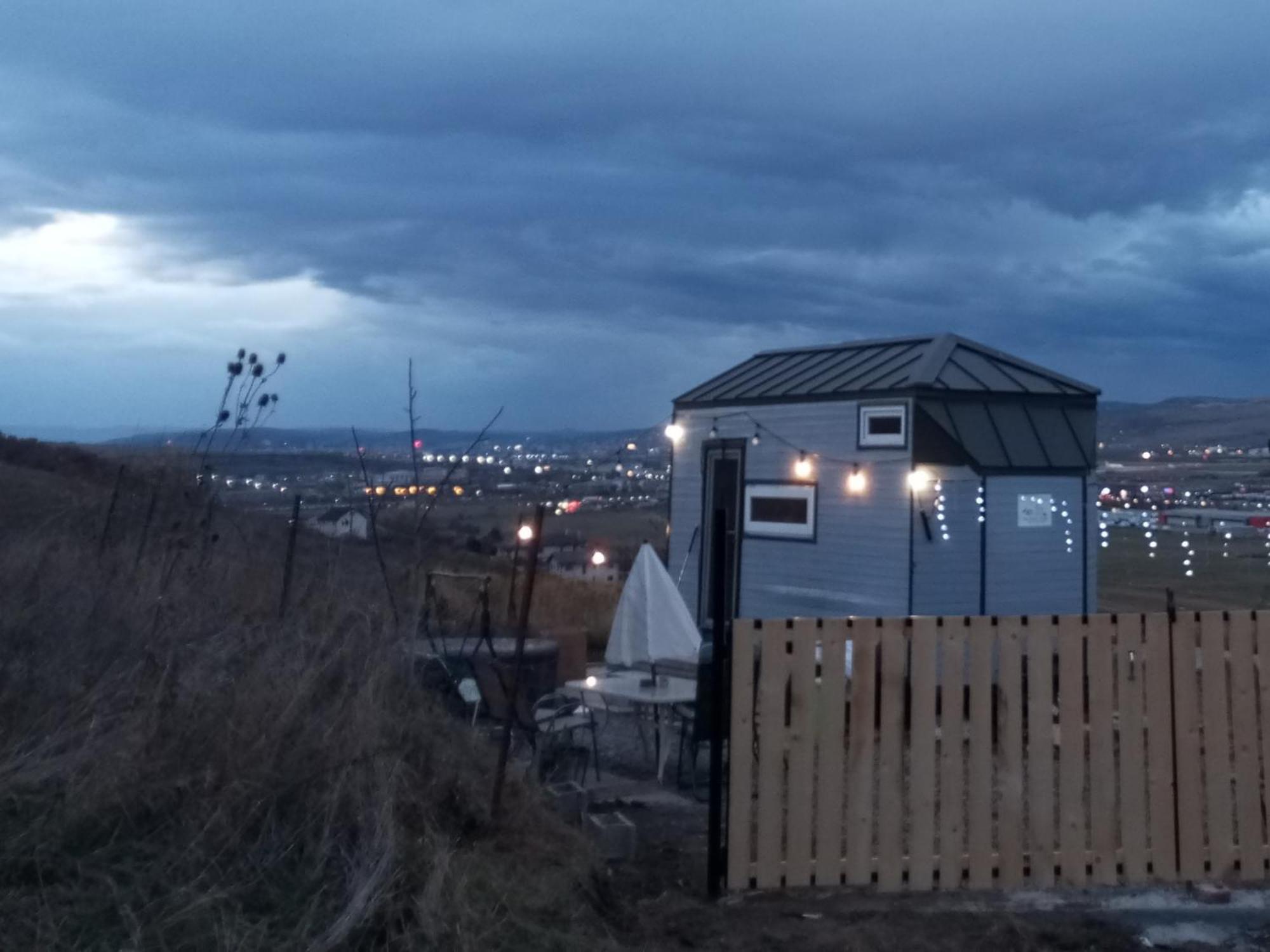 Вилла Tiny House Cluj With Jacuzzi Sinnicoara Экстерьер фото